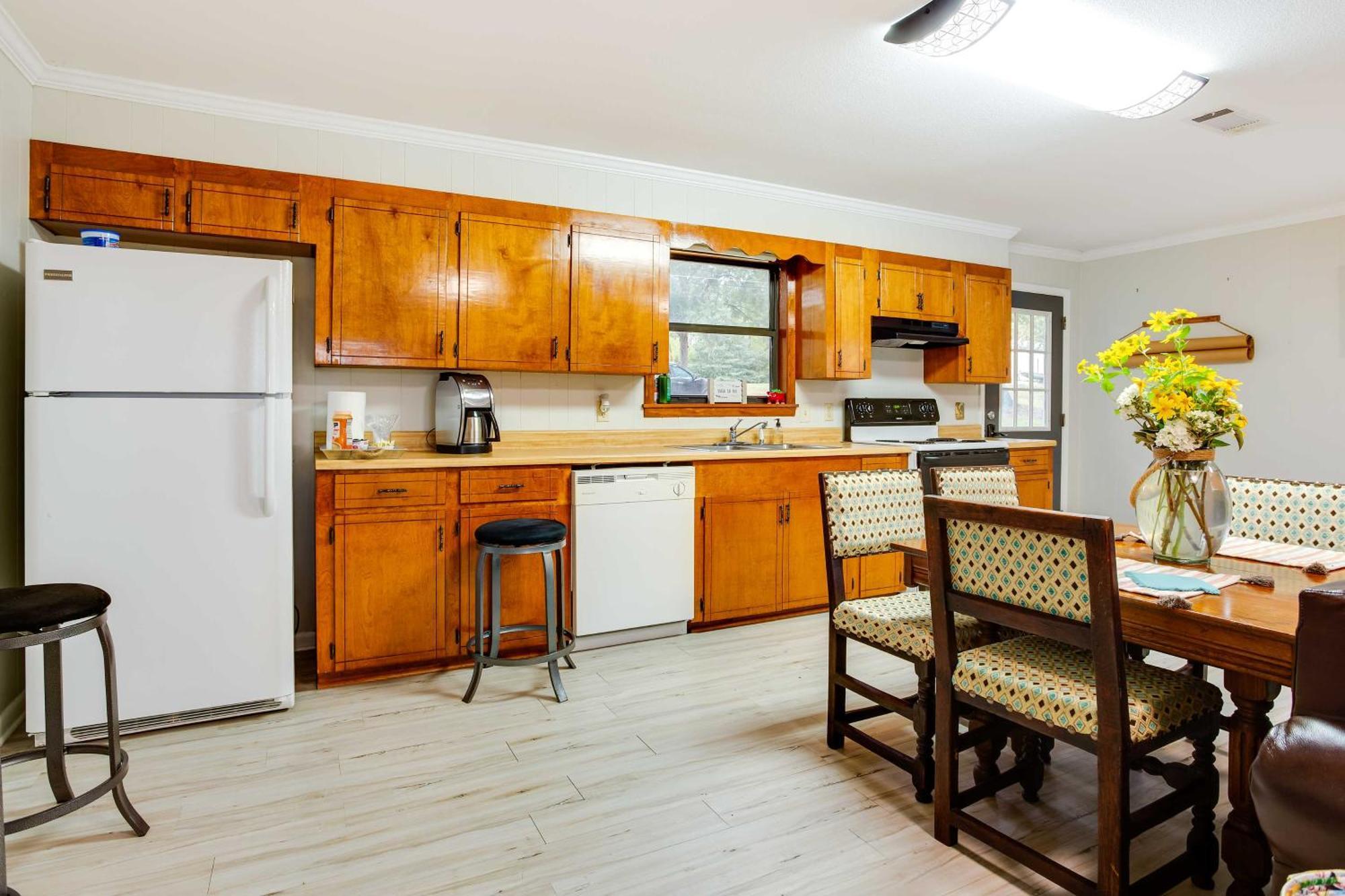 Doyline Cottage With Large Porch And Lake Access! 外观 照片
